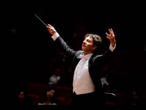 Shenzhen, Antonio Puccio Conductor